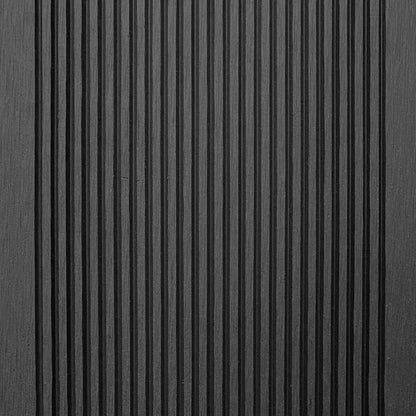 Tabla Deck Terraza WPC Classic gris, detalle de la cara posterior con ranuras longitudinales finas
