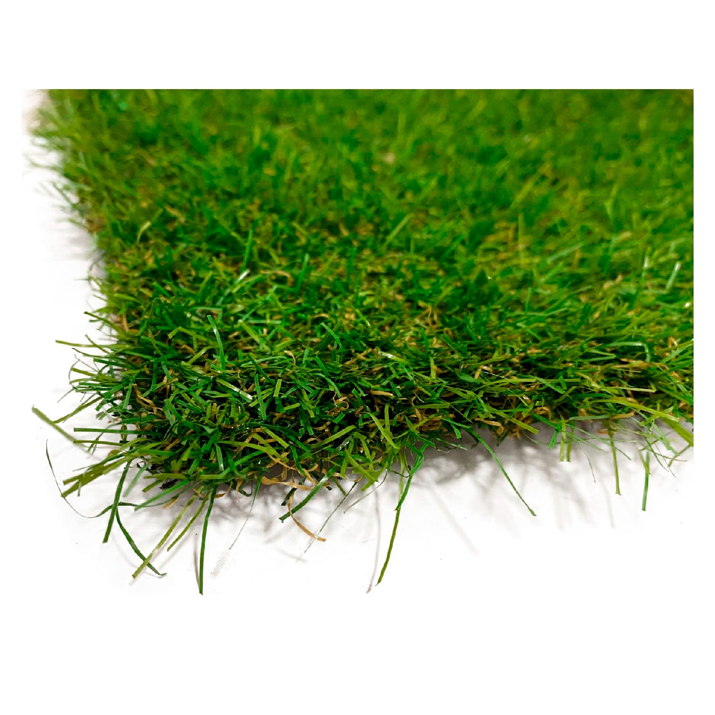 Detalle lateral de pasto ornamental premium 25 mm mostrando base y fibras monofilamento