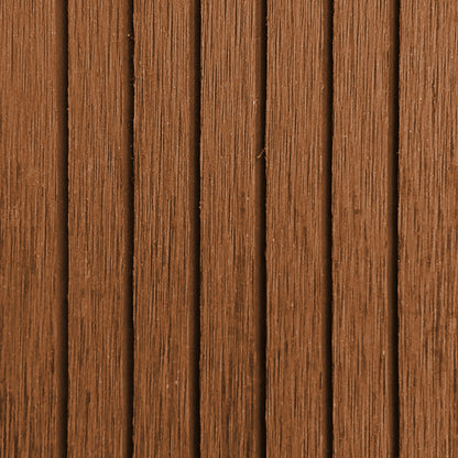 Detalle de textura acanalada color madera del terminal recto Deck Terraza Classic en WPC, acabado tipo madera para borde de deck