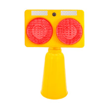 Lampara Solar Roja Doble Foco Conos