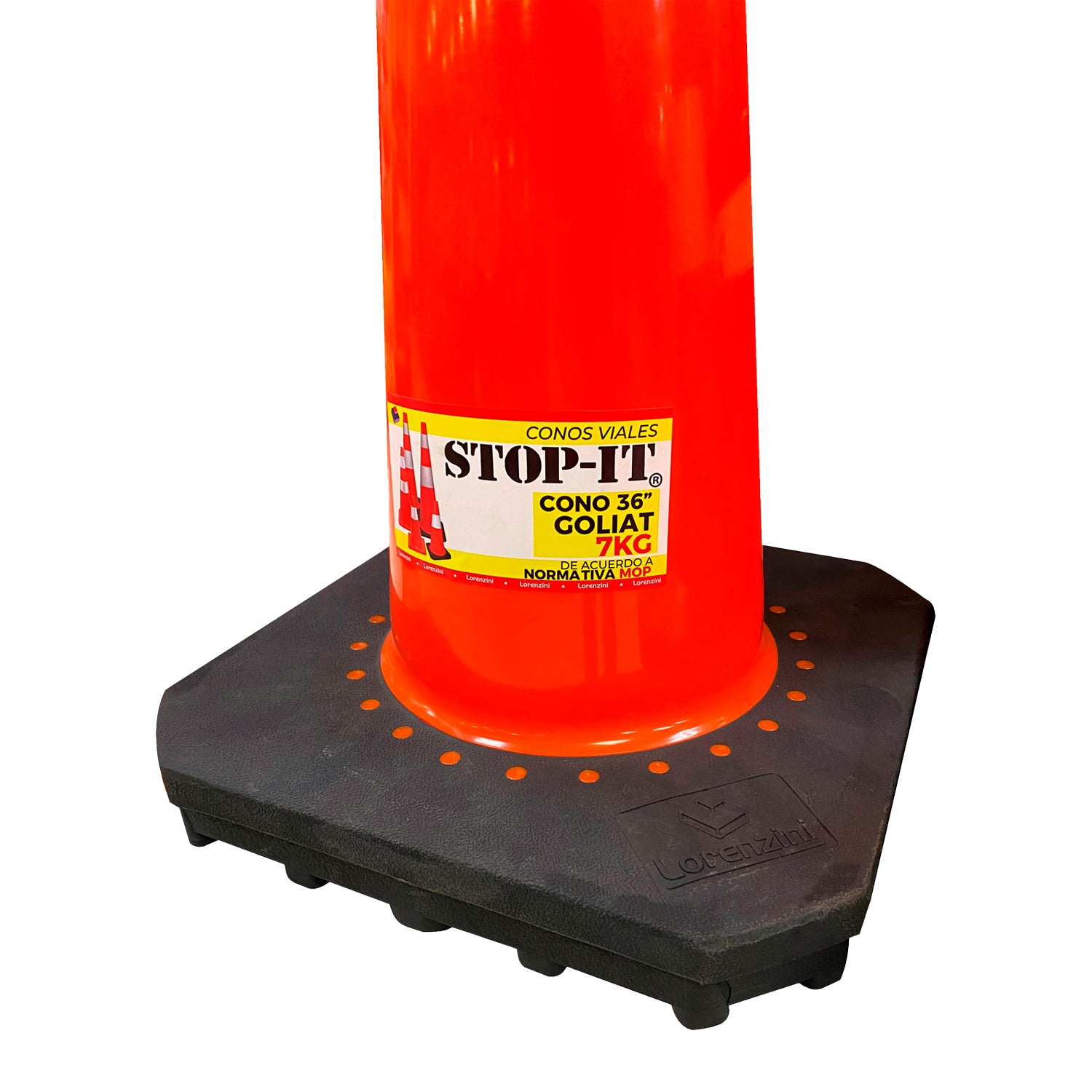 Detalle de base cuadrada de caucho en cono de señalización Goliat 7 kg