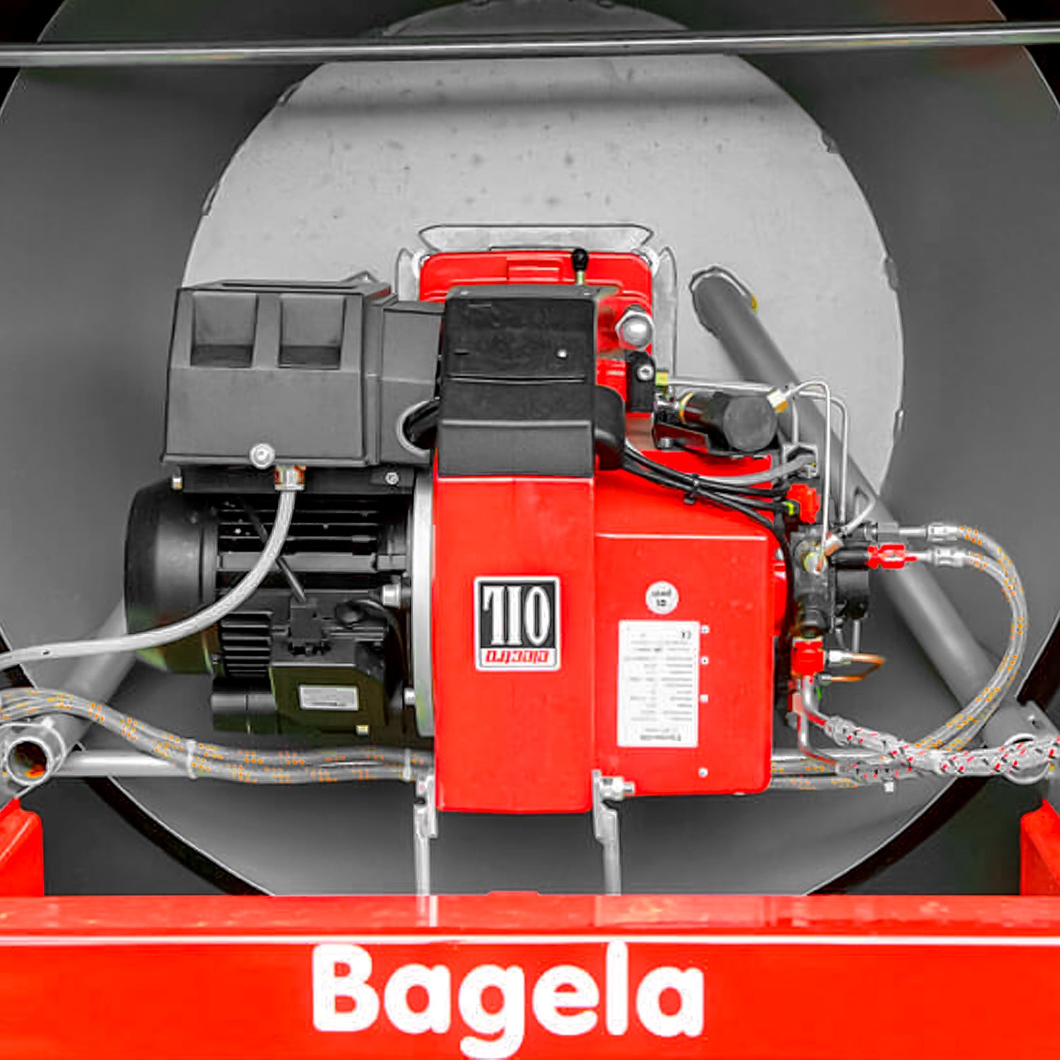 Panel de control de recicladora de asfalto Bagela BA 10000 con indicadores y mandos operativos