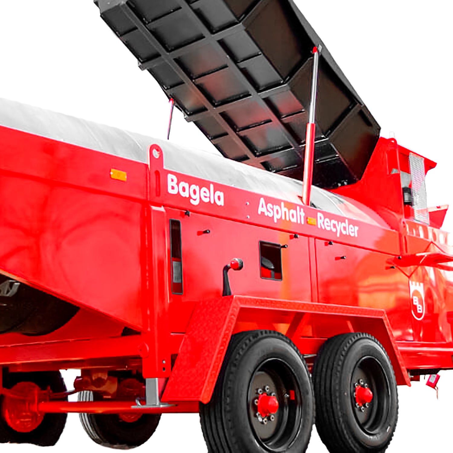 Unidad de potencia diésel Kubota integrada en recicladora de asfalto Bagela BA 10000