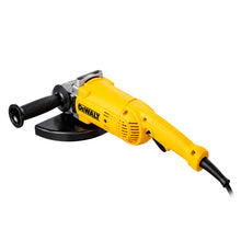 Vista posterior del esmeril angular DEWALT DWE490-B2C de 9"